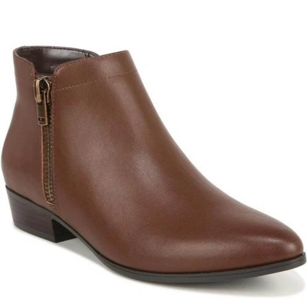 Women’s Naturalizer boots
